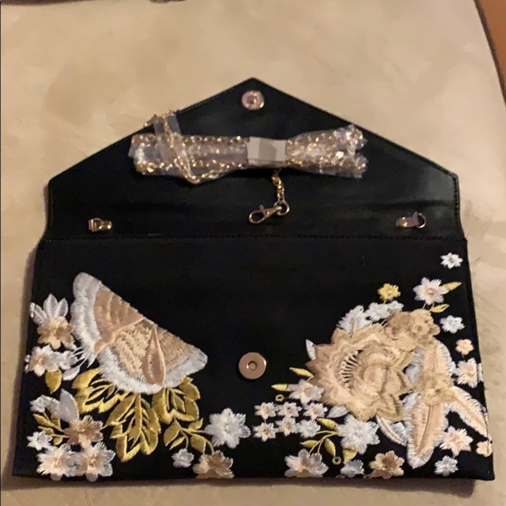 Handbag - Picture 4 of 4